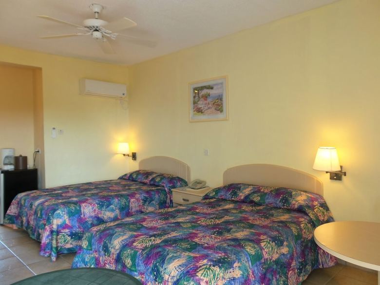 Hotel Allamanda Beach Resort