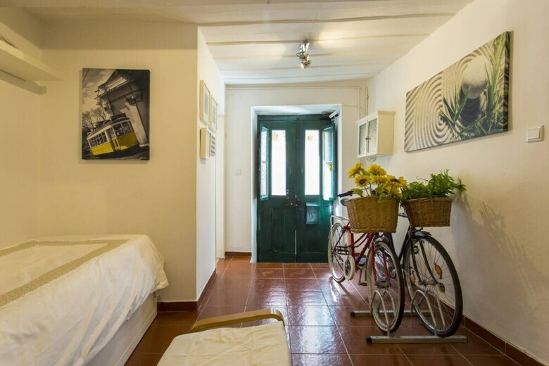 Cosy Panteao Alfama Apartment Rentexperience