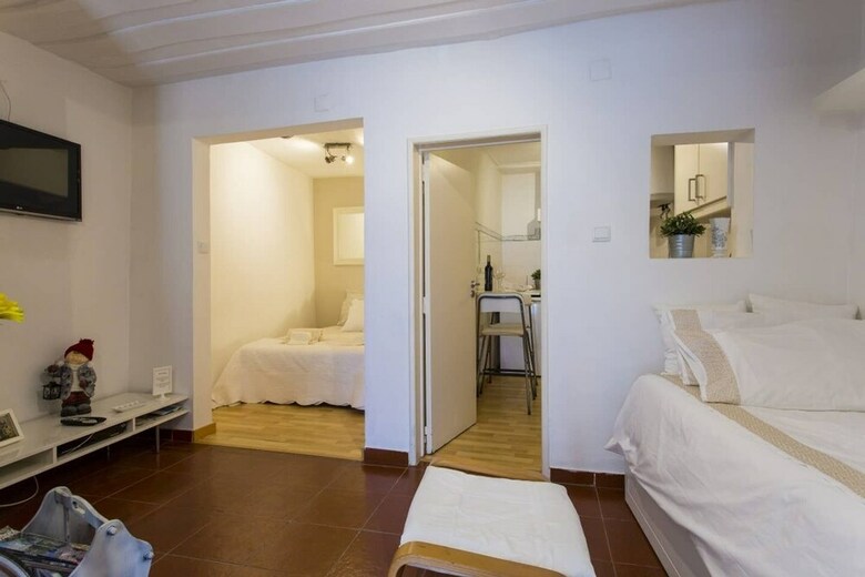 Cosy Panteao Alfama Apartment Rentexperience