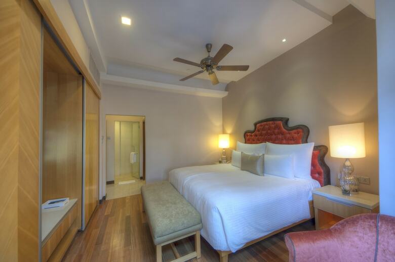 Hotel The Chateau Spa & Organic Wellness Resort