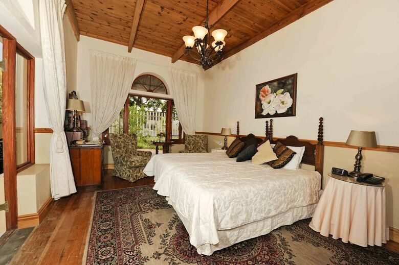 Montagu Country Hotel
