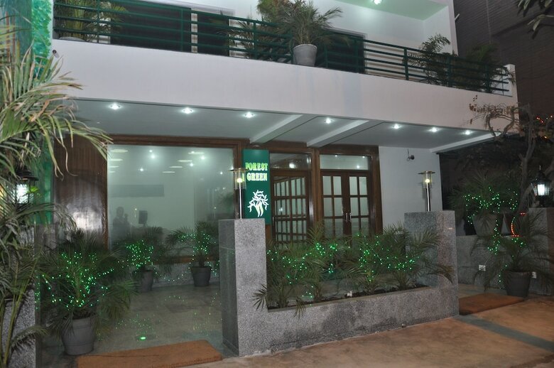 Hotel Forest Green