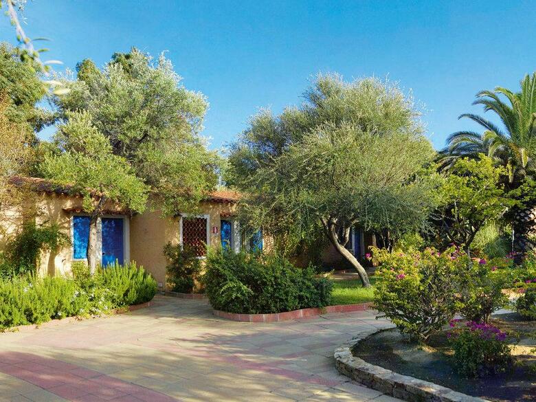 Hotel Bungalow Club Village
