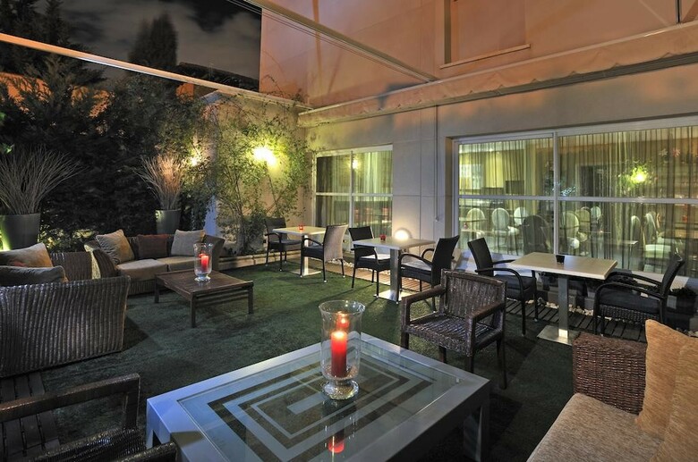 Hotel Globales Acis Y Galatea