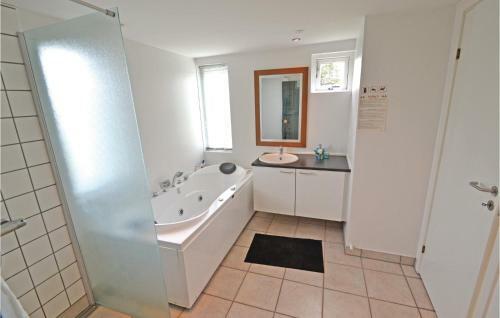 Holiday Home Kronvildtvej Brovst X