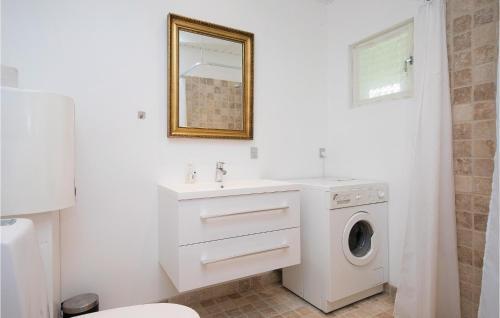 Holiday Home Gr�vlingevej Brovst I