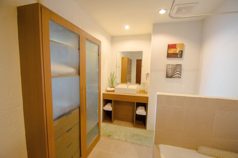 Hotel Almont Inland Resort
