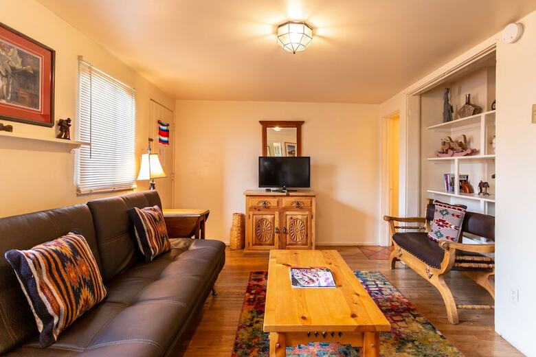 Pueblo Bonito Bed And Breakfast Inn