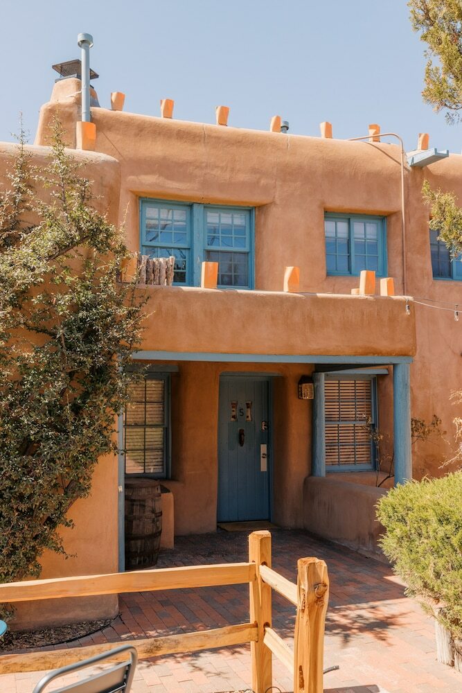 Pueblo Bonito Bed And Breakfast Inn