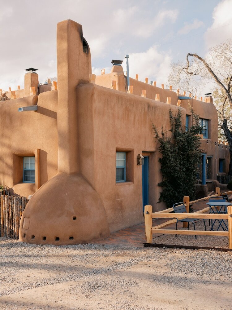 Pueblo Bonito Bed And Breakfast Inn