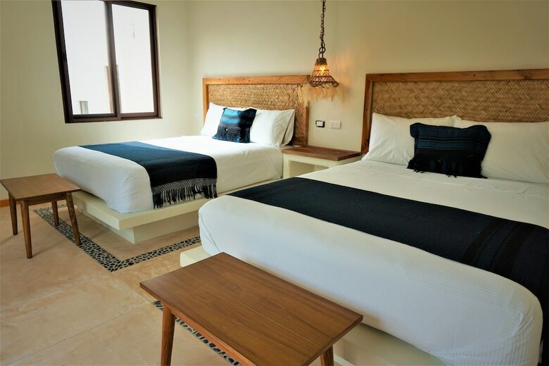 Hotel La Puerta Azul Beachfront - Adults Only