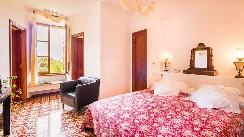 Agroturismo Ca's Xorc - Luxury Retreat & Restaurant