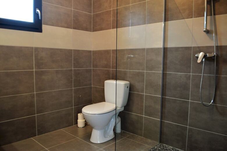 Villa Piscine Priv�e Jardin Ghisonaccia