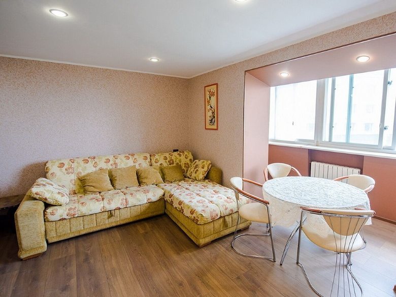 Apartment On Bestuzheva 15