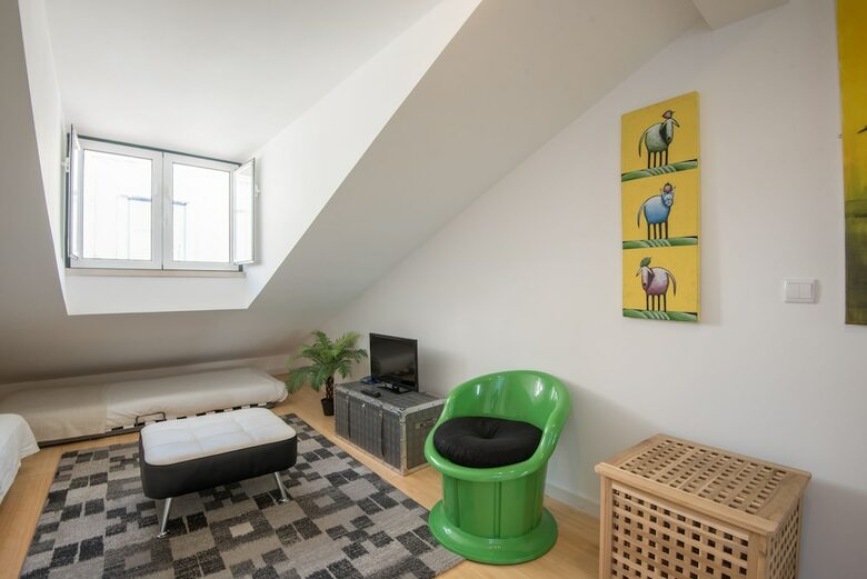 Aparthotel Madragoa Typical Apartments