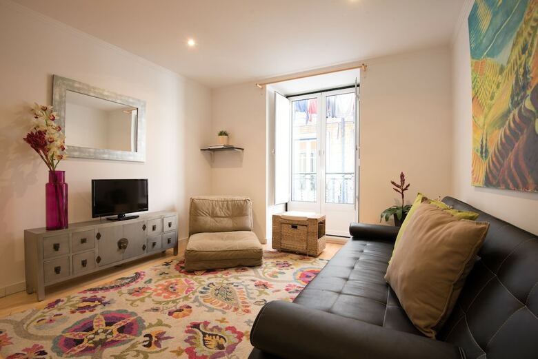 Aparthotel Madragoa Typical Apartments