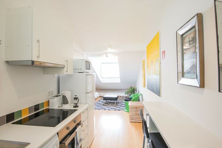 Aparthotel Madragoa Typical Apartments