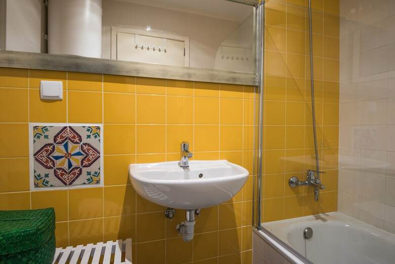 Aparthotel Madragoa Typical Apartments