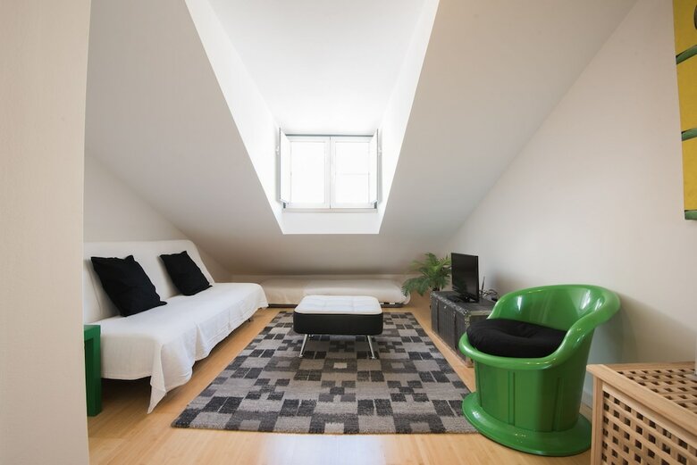 Aparthotel Madragoa Typical Apartments