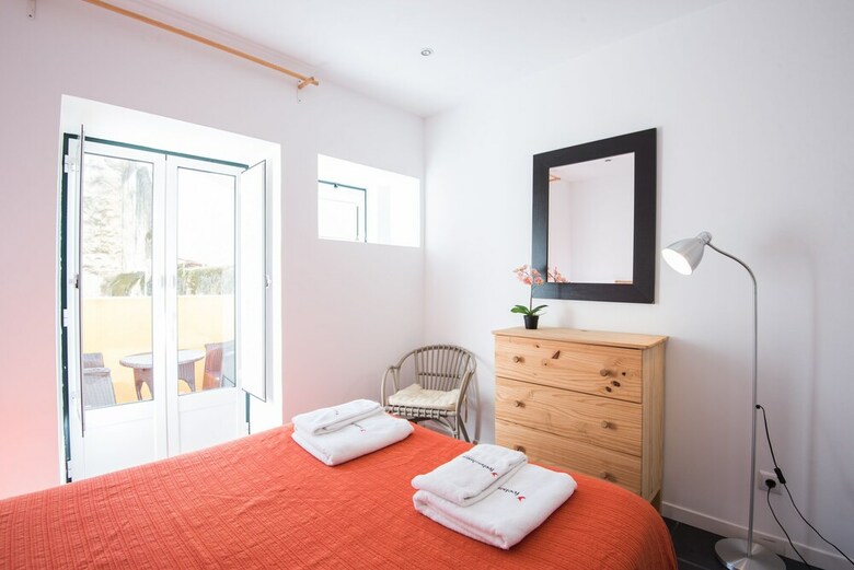 Aparthotel Madragoa Typical Apartments