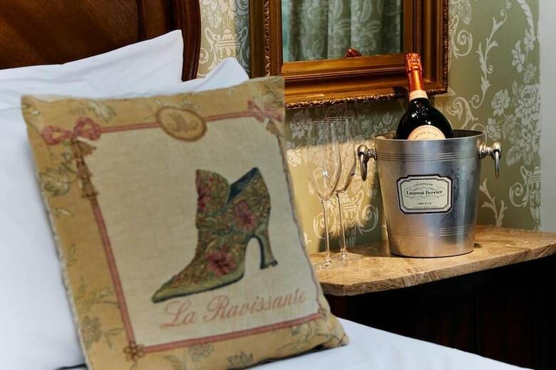 Hotel White Horse Farm Inn