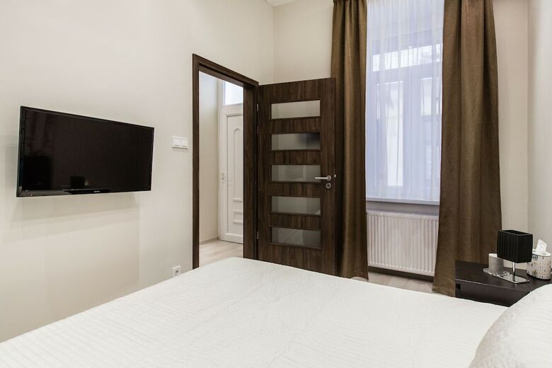 Klauzal 10 Apartment