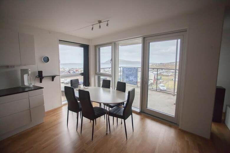 2 Bedroom Apartment With Ocean View