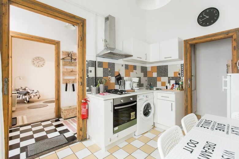 Kazinczy 10 Apartment