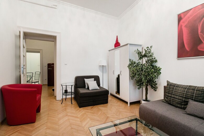 Nagy Diofa 18 Apartment I.