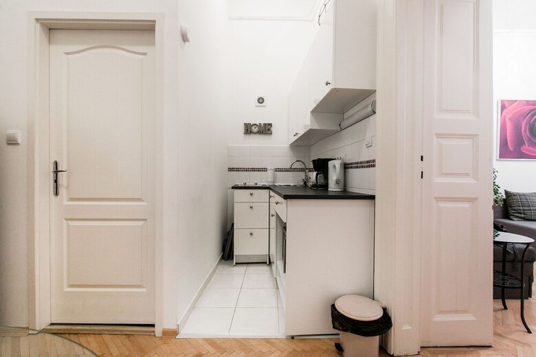 Nagy Diofa 18 Apartment I.