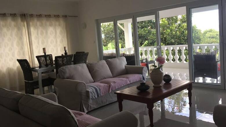 Apartamentos R�ve Bleu