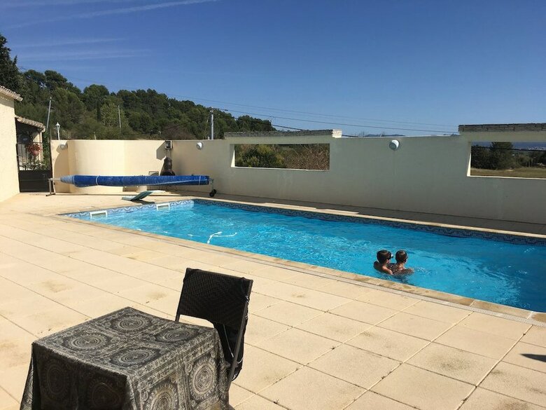 Bed & Breakfast Chambres D'hotes La Tamarisse