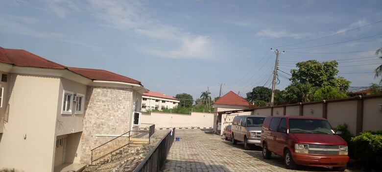 Hotel Paris Apartment