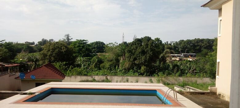 Hotel Paris Apartment