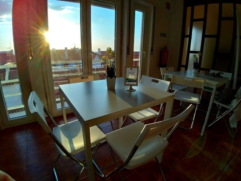 Hostal Hostel Theorynomad Al Lisboa El Corte Ingl�s