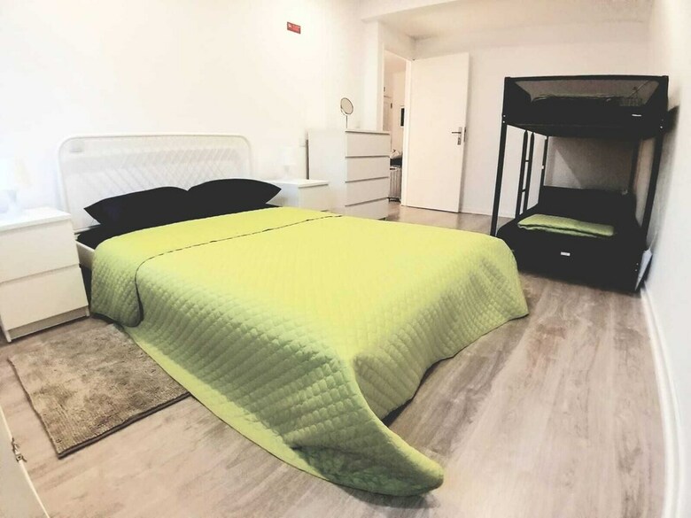 Hostal Hostel Theorynomad Al Lisboa El Corte Ingl�s