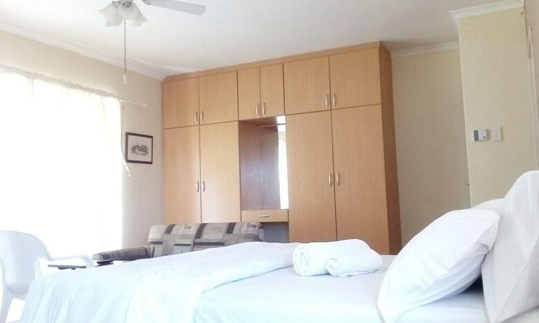 Hotel Drifters Haven Guest House