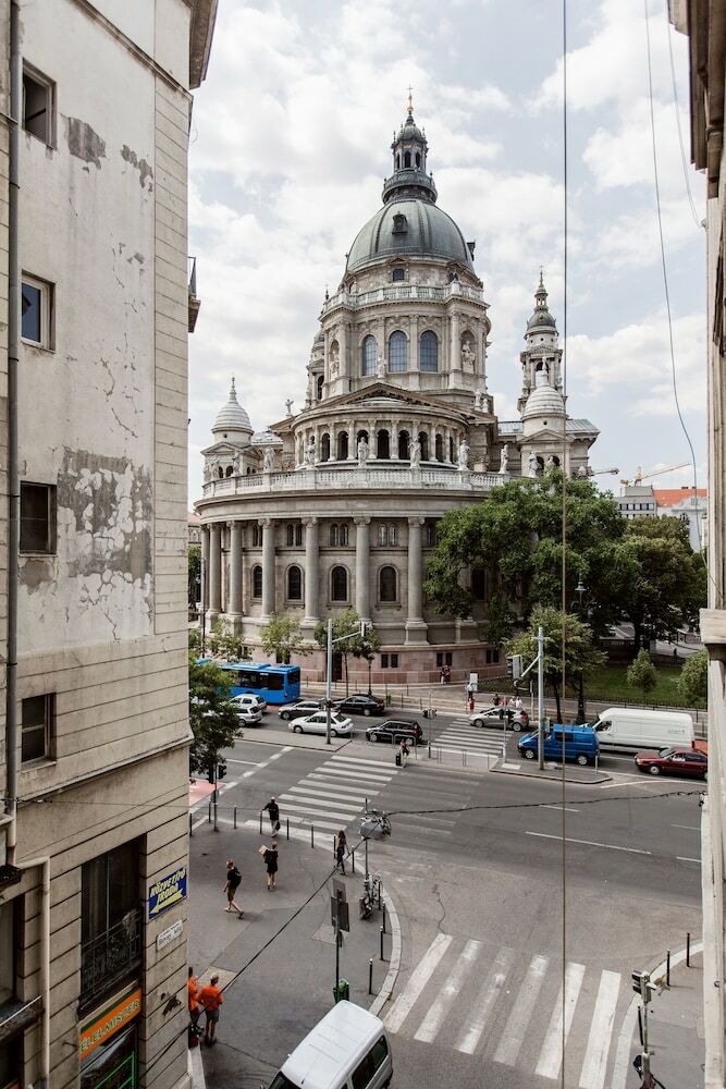 Revay Koz 2 Apartment