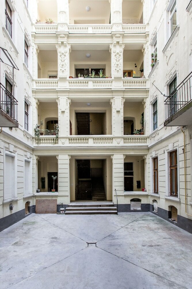 Vorosmarty 73 Apartment
