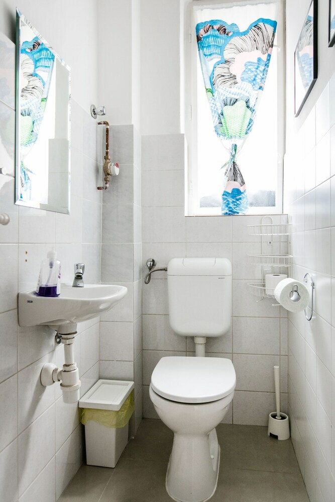 Revay 2 Apartment