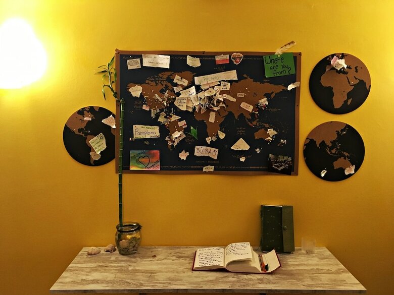 Hostal Albergue Azabache