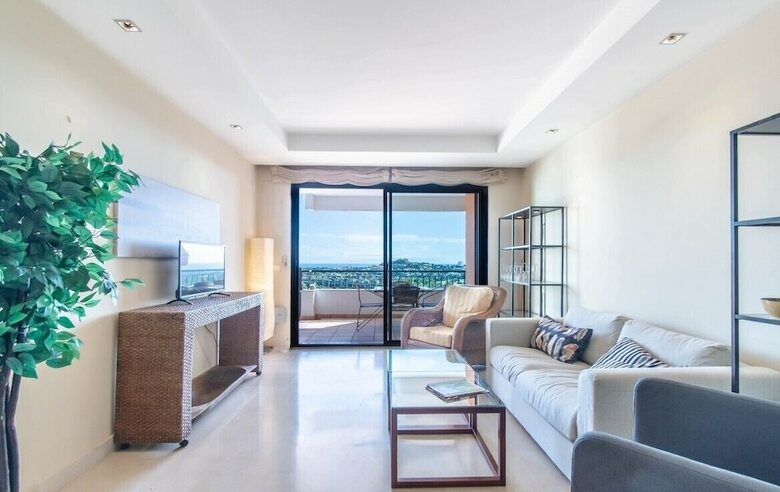 Apartamentos La Quinta Suites Golf