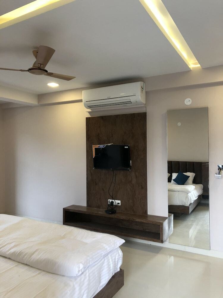 Hotel The White Fresco