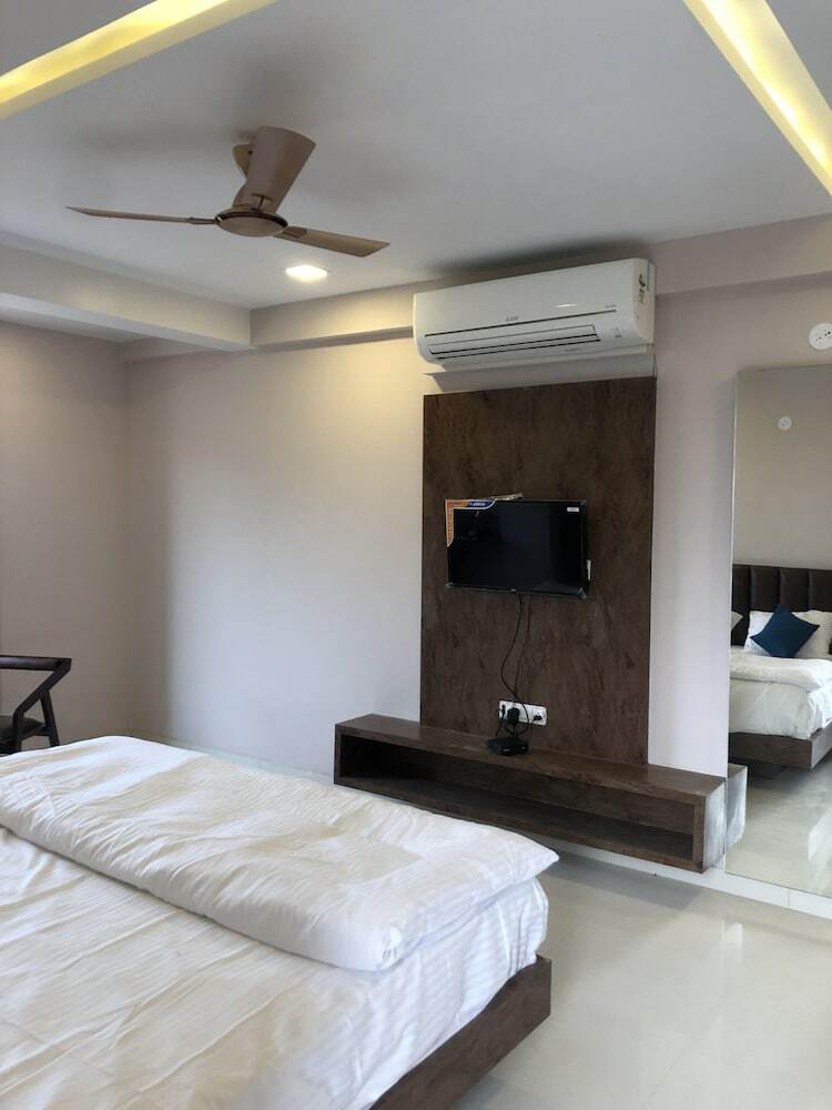 Hotel The White Fresco