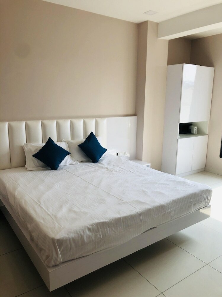 Hotel The White Fresco