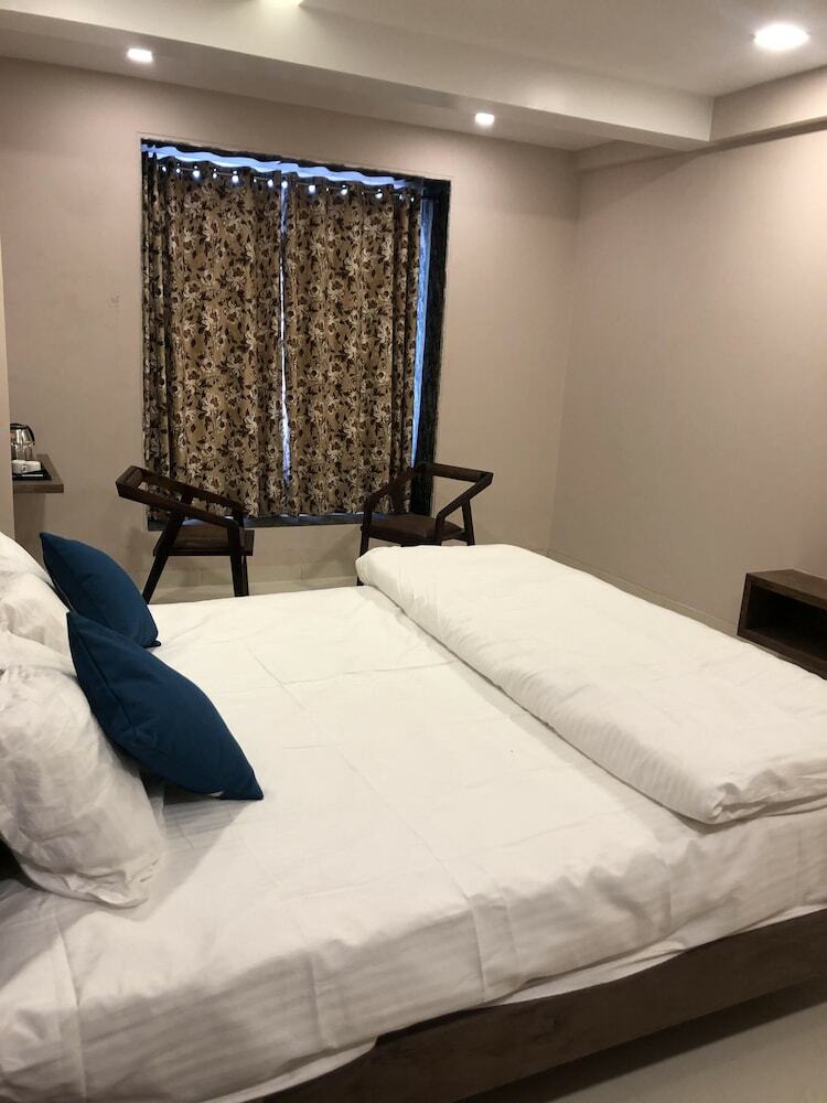 Hotel The White Fresco