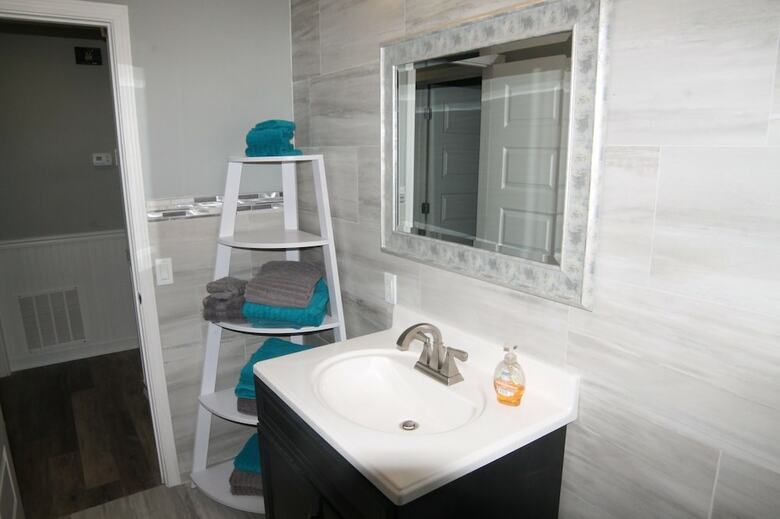 Pet Friendly, 3 Br, 2 Ba, Private Pool - Sunset Harbor