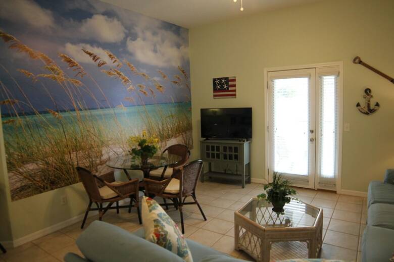 Apartamentos 4 Br, 3 Ba, Ocean View, Sun Deck - Ultimate Paradise