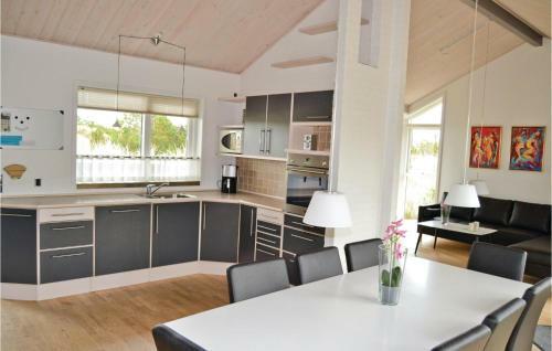 Holiday Home �lb�k 44