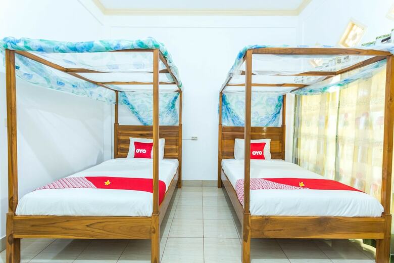 Hostal Oyo 1895 Lamancha Homestay